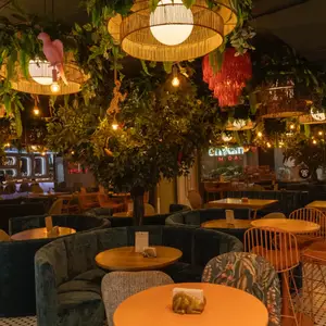 Aullador Gastro Bar El Poblado 7