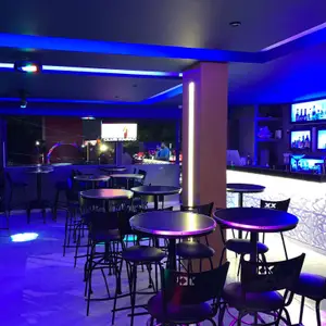ICE CLUB Karaoke Acoxpa 7