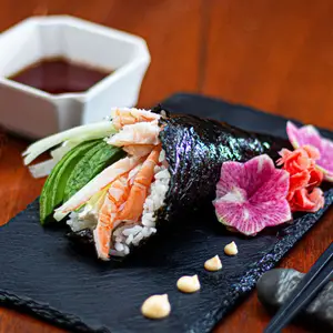 Restaurante Sushigo Yaxchilan 8