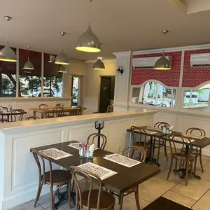 Café Antoinette City Playacar 6