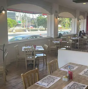 Café Antoinette Huayacan 5