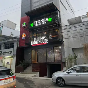 Stones Irish Pub Araucarias 9