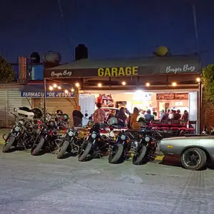 Burger Broz Garage Cuautitlán 9