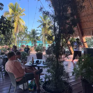 ITZÁ Bar&Brasa Bacalar 9