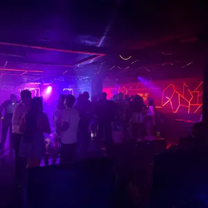 Medallo Reggaetón Club Cuernavaca 4