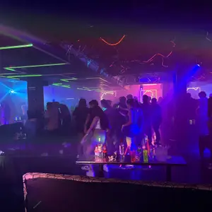 Medallo Reggaetón Club Cuernavaca 6