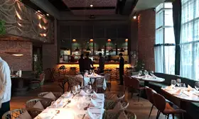 Restaurante Animal St. Regis