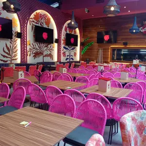 Restaurante La Dolida Nápoles 8