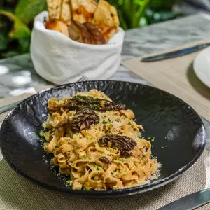 Restaurante Serrano 82 SMA 6