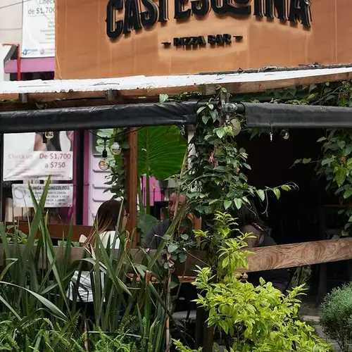 Casi Esquina Pizza Bar Juárez - foto 1