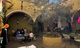 Amapola Brunch & Beer Garden SMA