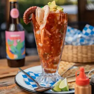 Blu Sea & Grill Food Rooftop SMA 7
