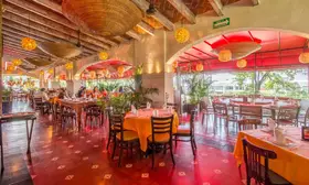 Carlitos Grill and Garden Cuernavaca