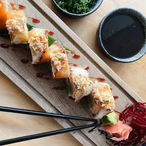 Hamachi Sushi Bar Cancún 2