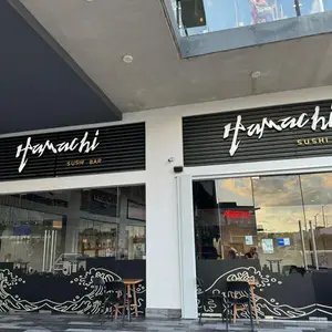 Hamachi Sushi Bar Cancún 8