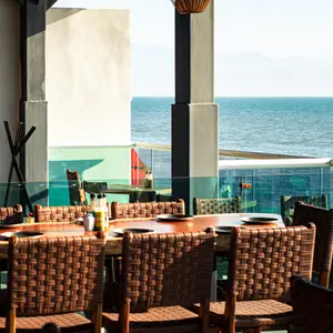 Coco Bichi Cocina de Playa & Tiki Bar Bucerías 5