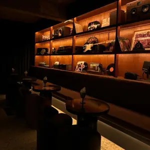 UNO BAR La Paz 7