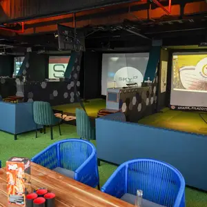 Sky19 Golf Pub Bar Bogotá 1
