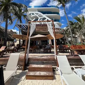 Sandbar Playa del Carmen 9