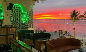 Macarena Sunset Bar La Paz