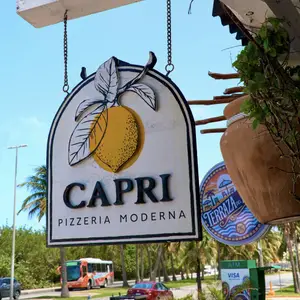 Capri Pizzeria Moderna Cancún 8