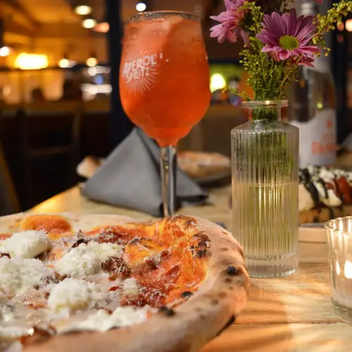 Capri Pizzeria Moderna Cancún - foto 4