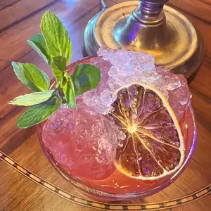 El Museo Bar Lima 8
