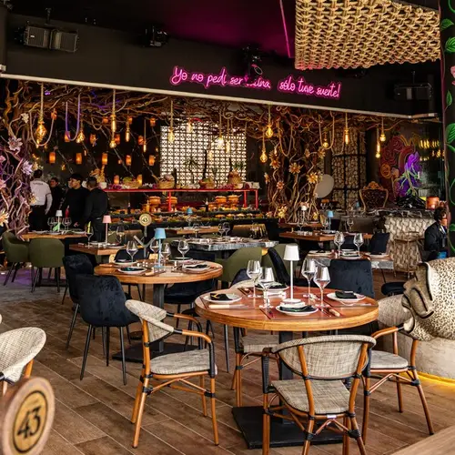 Restaurante Latina Galerías Metepec - foto 1