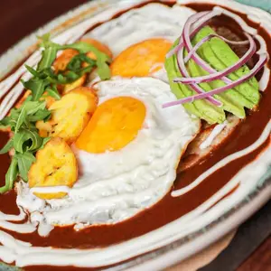 Sustrato Restaurante Cholula 6