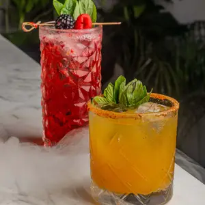 BLACK LEGEND Condesa 6