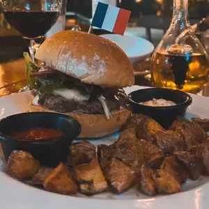 Zinc x Carboni - Comfort Food  6