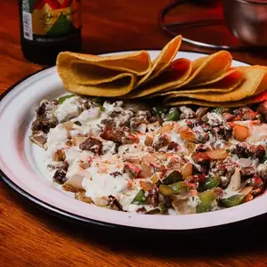 Carbón Tacos y Miches Cancún 7