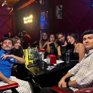 Susurro Sports & Karaoke Bar Puebla 8