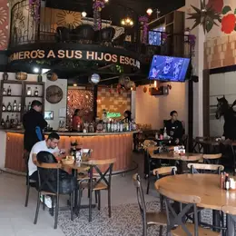 Los Meros de Jalisco Suc. Av. Huayacán - foto 2
