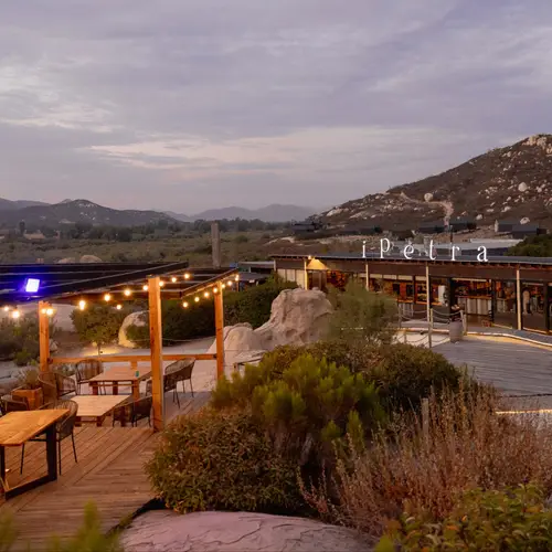 i-Petra Restaurant Ensenada - foto 4