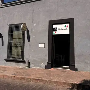 Trattoria Da Pulcinella Suc. 5 de Mayo 3