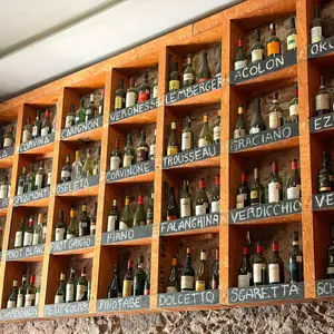 Trattoria Da Pulcinella Suc. Centro 6