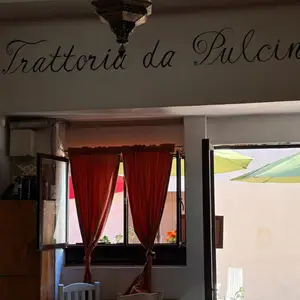 Trattoria Da Pulcinella Suc. Centro 9