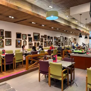 Restaurante Liverpool Santa Fé 2