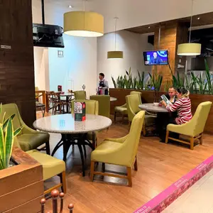 Restaurante Liverpool Santa Fé 4
