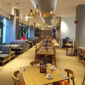 Restaurante Liverpool Tezontle 1