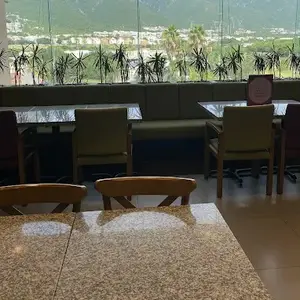 Restaurante Liverpool Monterrey Esfera 5