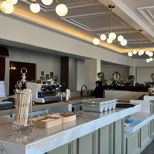 Carlota Bistró Café Suc. Caucel 7