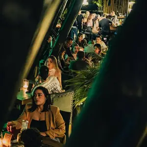 Azabache Medellín 3
