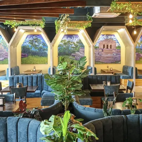 Yaxchilán Restaurante y Cafetería Tuxtla - foto 1