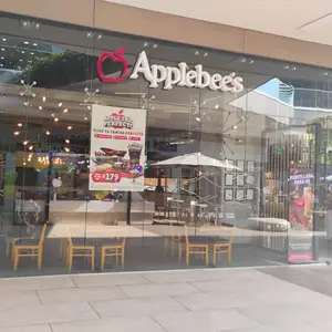 Applebee's Averanda 5
