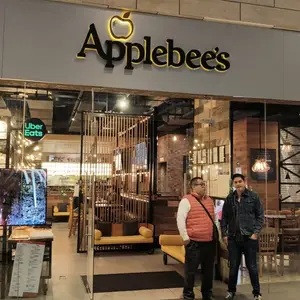 Applebee's Vía Vallejo 5