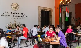 Restaurante La Cueva de Don Cenobio Tequila