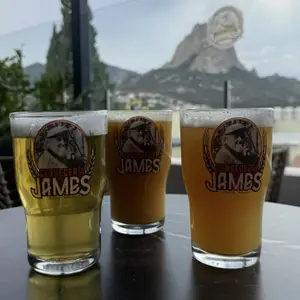 Cervecería James Bernal 2