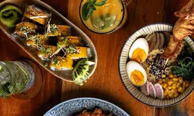 Korat Cocina Oriental Cancún - Luciérnaga